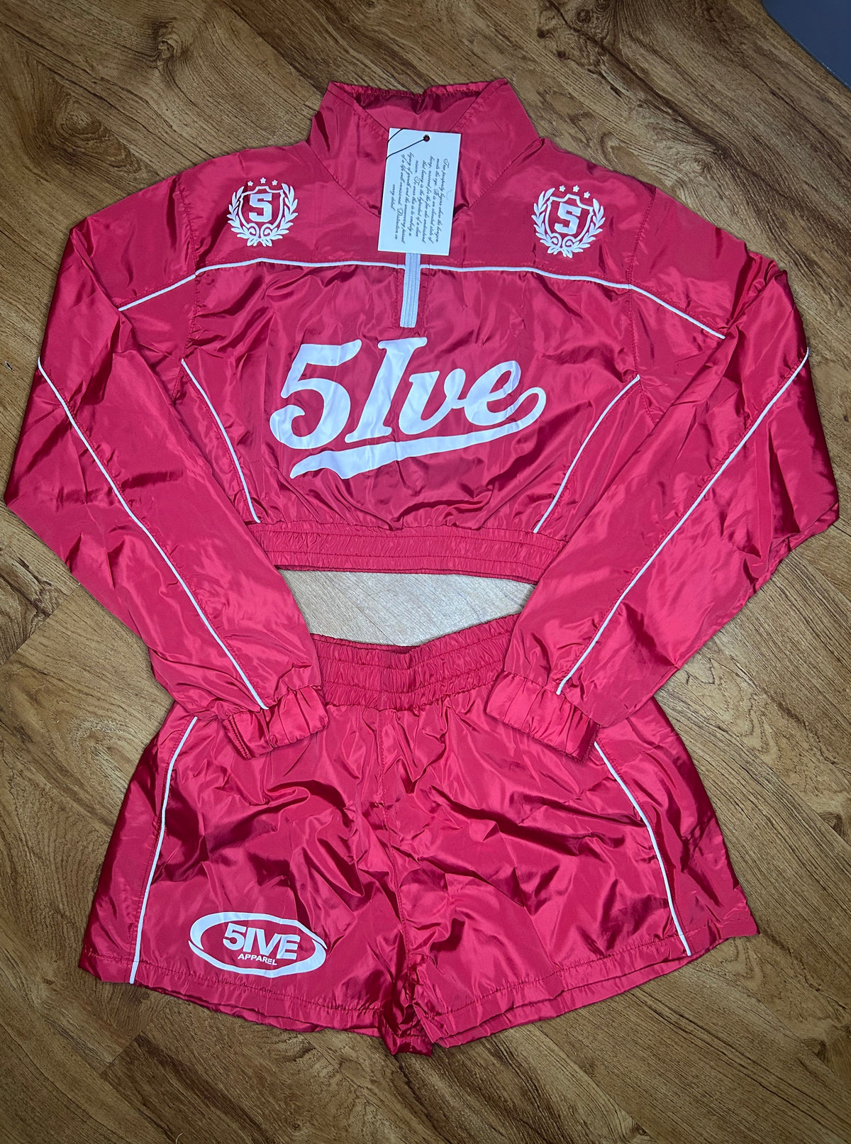 “PRETTY GIRLS LOVE 5IVE” WOMAN SET
