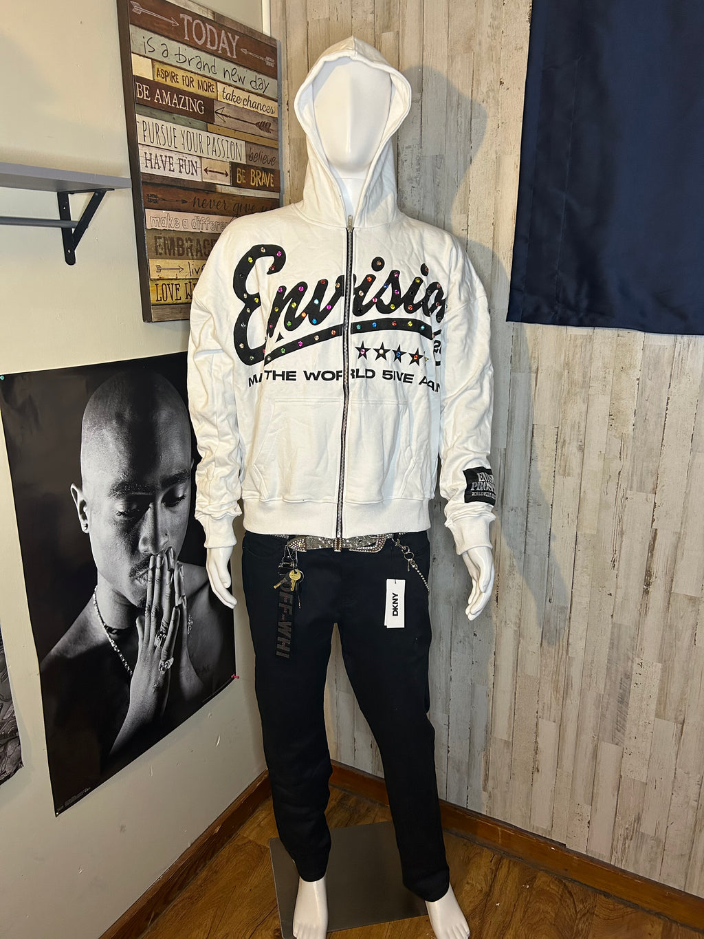 “MAKE THE WORLD 5IVE AGAIN” WHITE JACKET