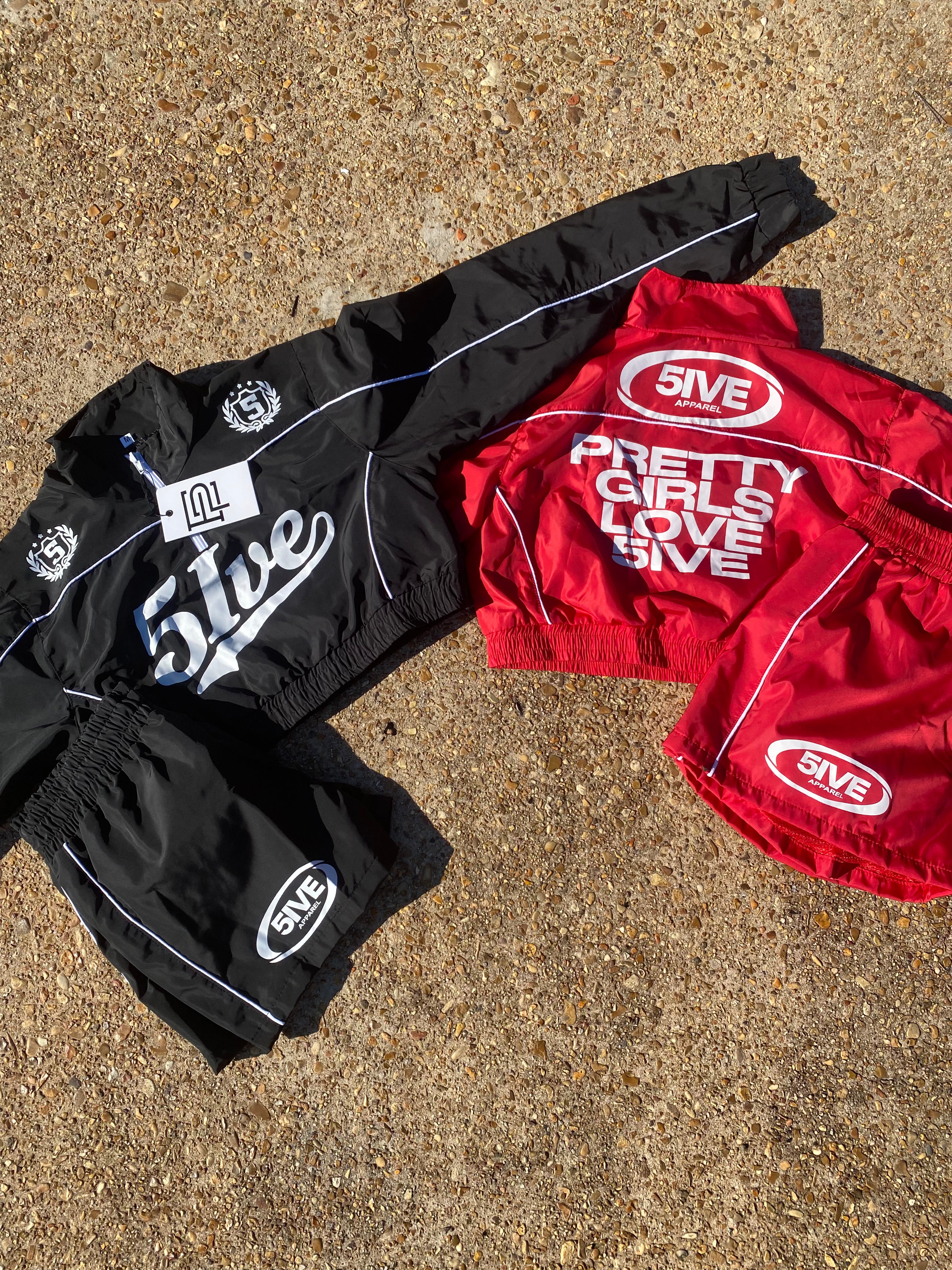 “PRETTY GIRLS LOVE 5IVE” WOMAN SET